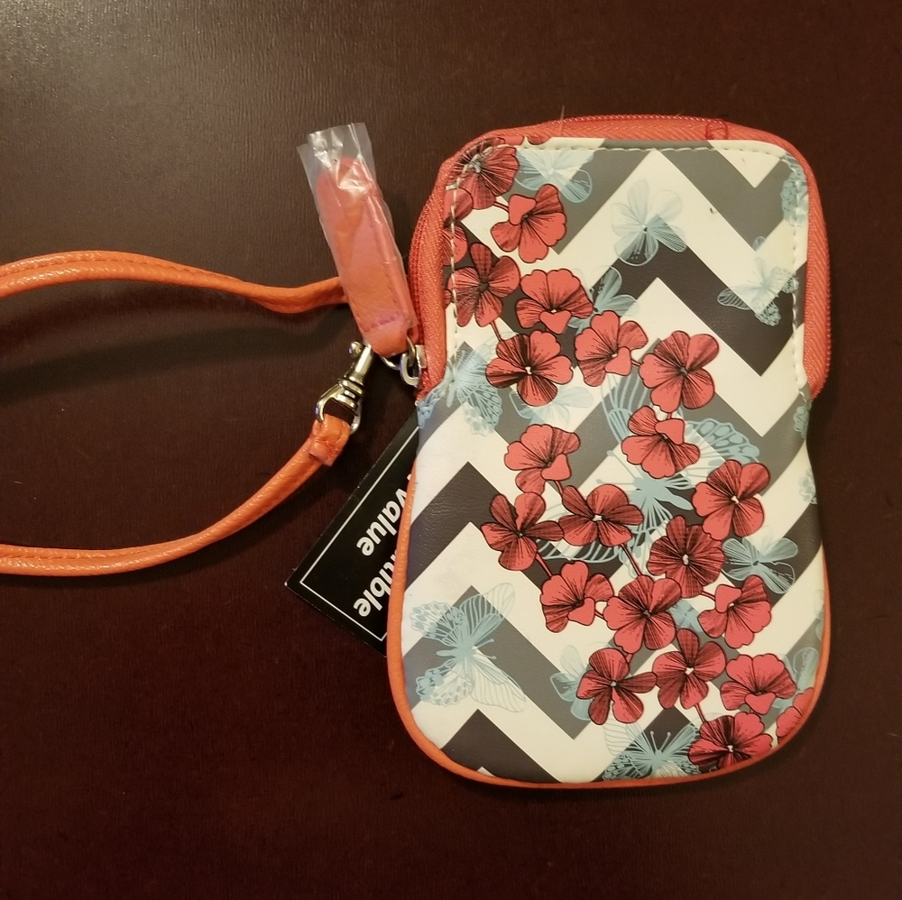 Wristlet